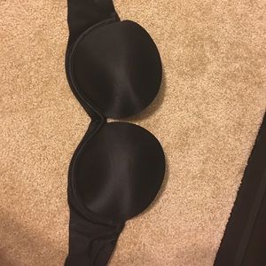 VS strapless bra