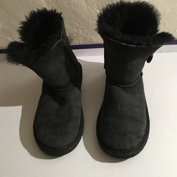 uggs girls size 3 uggs girls size 3