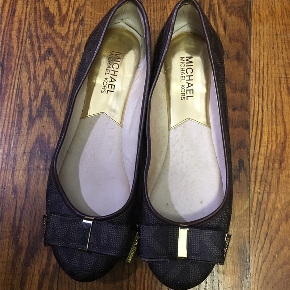 Michael Kors Kiera Delphine Brown Sig Ballet Flats