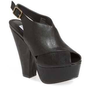 Steve Madden | Black Galleria Platform Wedges