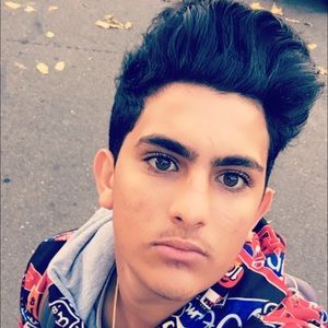 Meet your Posher, Mohamed