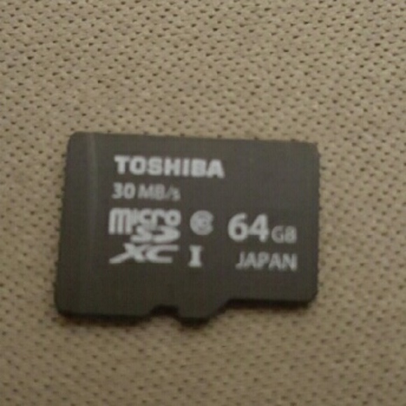 Toshiba MicroSD card 64 gb