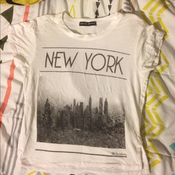 Brandy Melville New York crop top