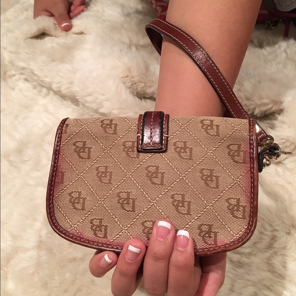 Handbag - Picture 4 of 4