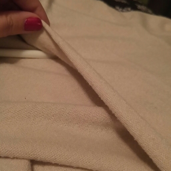 Sweater - Picture 4 of 4