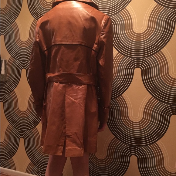 Additional photos 5' tall 90 pounds model - Picture 2 of 4