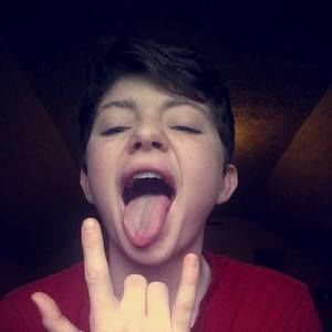 Meet your Posher, Russell