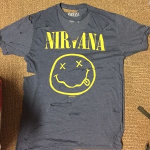 Distressed nirvana tshirt!