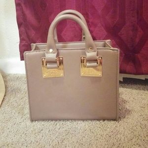 Taupe Handbag w/ attachable crossbody strap