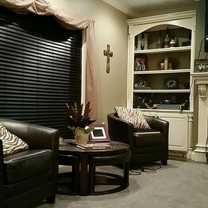 Meet your Posher, Sharon