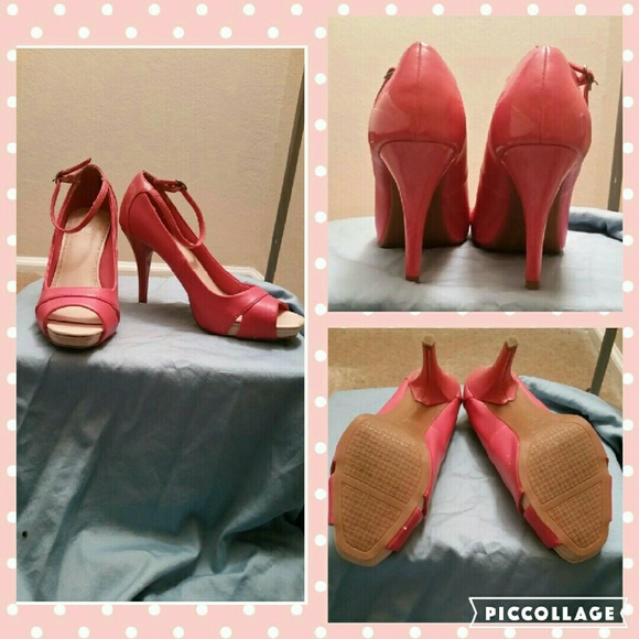 Pink Mossimo Pumps