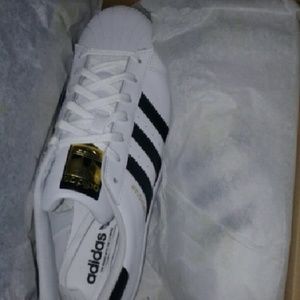Adidas superstar mens sz 9