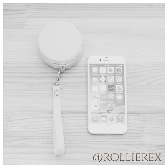 (1 left!) Macaroon Coin Bag - Picture 3 of 4