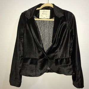 Anthropologie Cartonnier black velvet crop jacket