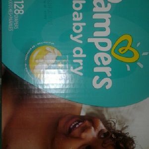 Pampers sz 5 brand new 128ct