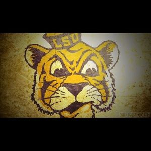 Meet your Posher, Tanner