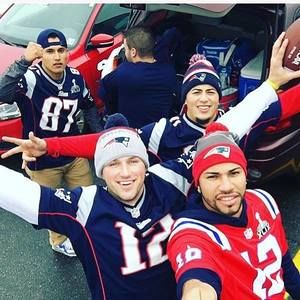 Meet your Posher, Jhonneris