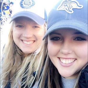 Meet your Posher, Tiffnaey