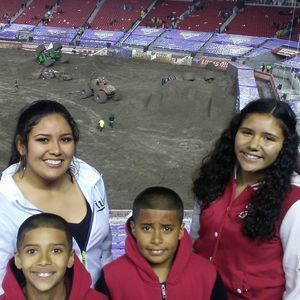 Meet your Posher, Lourdes