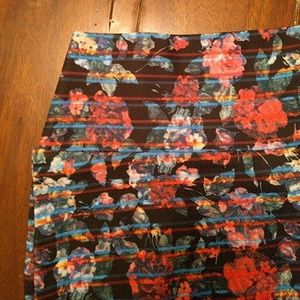 Lularoe Cassie skirt