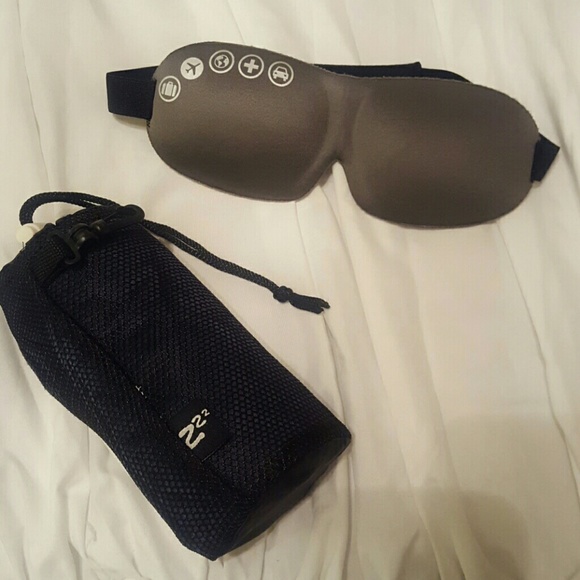 Travel Mask and Pillow Set