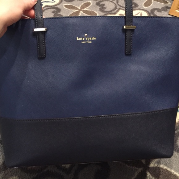 kate spade Bags - Kate Spade Cedar Street Harmony Medium Tote kate spade Bags - Kate Spade Cedar Street Harmony Medium Tote