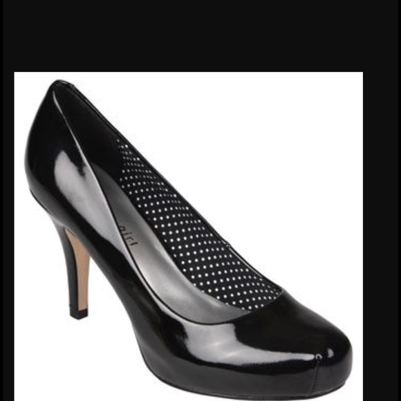 Steve Madden Shoes - Black Madden Girl Patent Pumps 👠