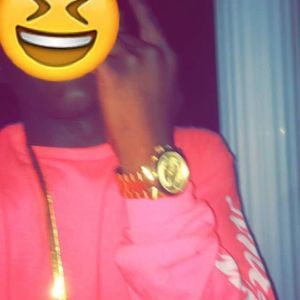 Meet your Posher, Dacoda