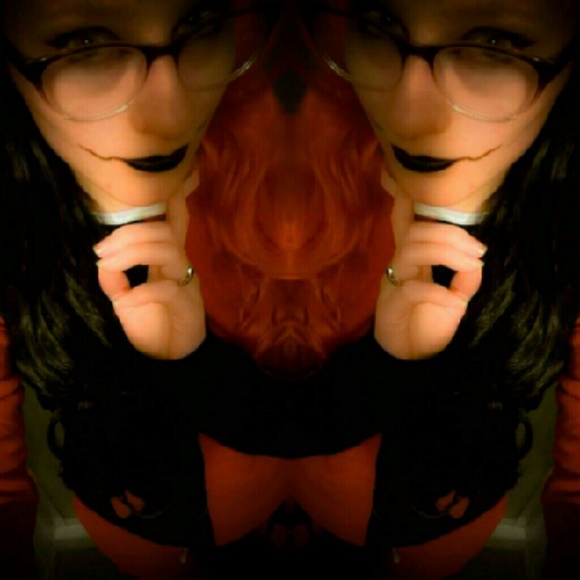 Meet your Posher, Kyera - Picture 2 of 2