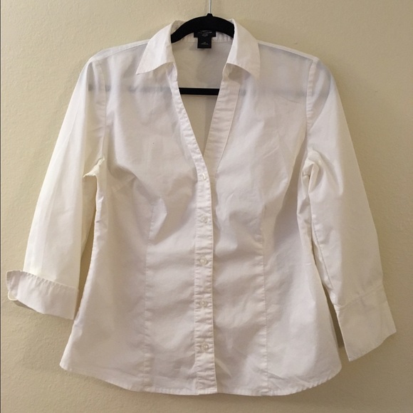 Ann Taylor petite button-up top