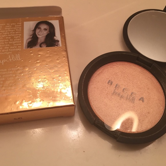 Becca Jaclyn Hill Champagne Pop