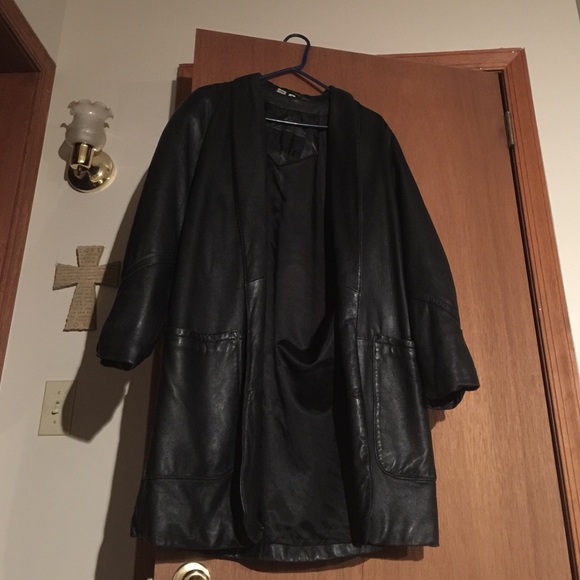 Mario Zarelll Leather Black Coat