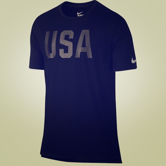 Limited edition black Nike Tshirt - Picture 1 of 4