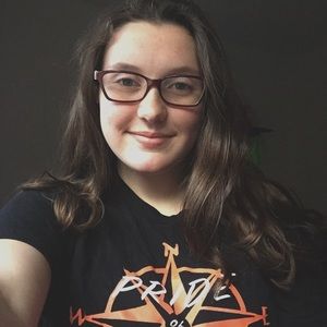 Meet your Posher, Emma