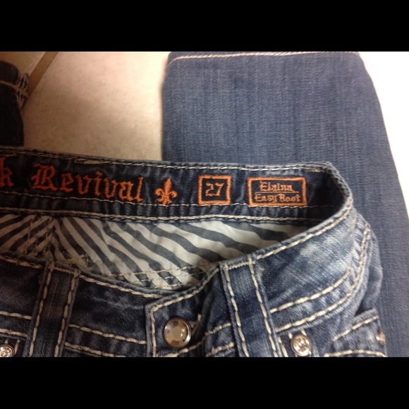 Rock Revival Jeans - Picture 2 of 3