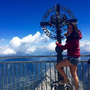 Meet your Posher, Desirae