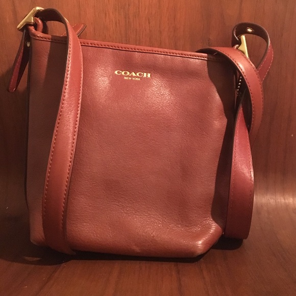 Chestnut brown Coach crossbody