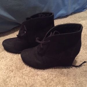 Black suede wedge heel ankle boots size 6