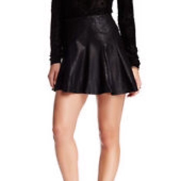 Vegan leather mini skirt - perfect for winter