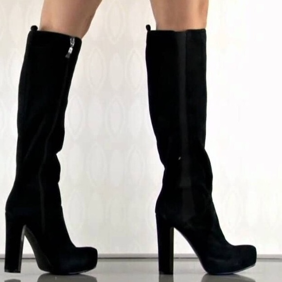 GUESS Black Corrie Suede Knee High Tall Boot - Picture 2 of 4