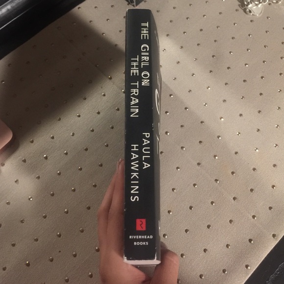 ⭐️⭐️⭐️⭐️⭐️Great Read but on to the next book! - Picture 2 of 3