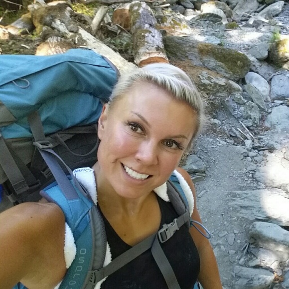 Lots of lovely fashion treasures!! - Picture 3 of 4