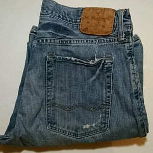 🎈SALE🎈American Eagle loose fit distressed jeans