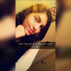 Meet your Posher, Arlye