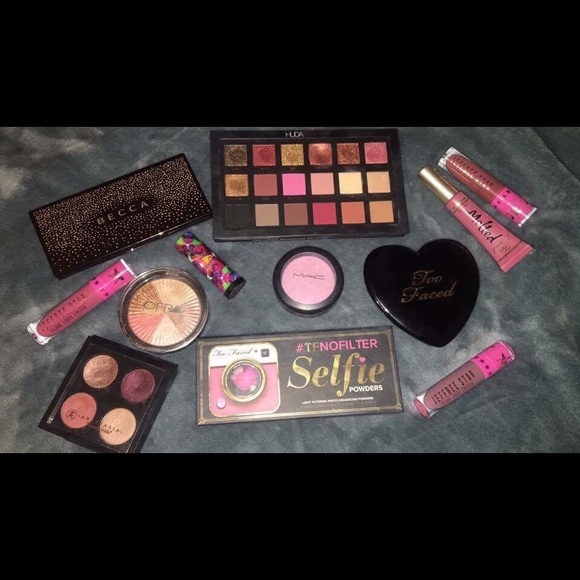 Makeup bundle