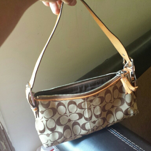 🎈🎁Authentic Coach purse 🎁🎈