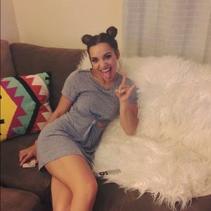 Meet your Posher, Deanna