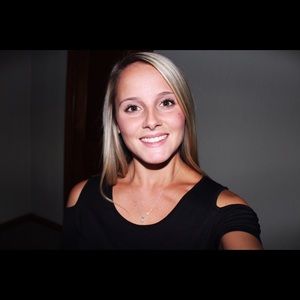 Meet your Posher, Leslie