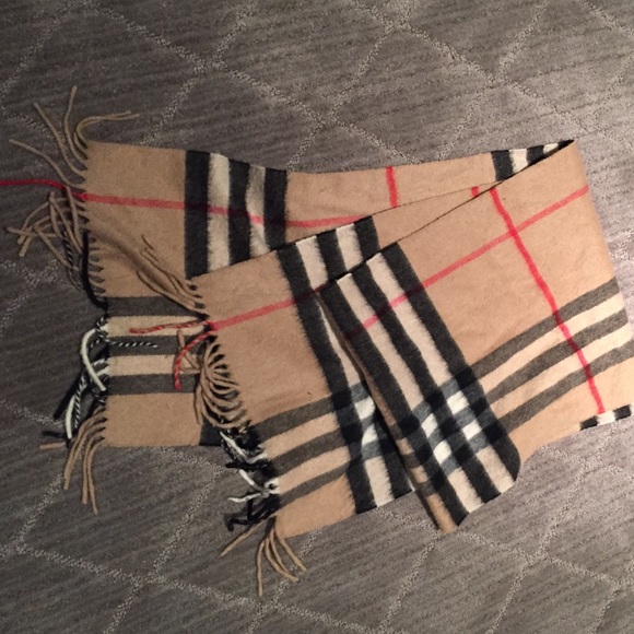 Burberry scarf