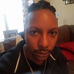 Meet your Posher, Lewis